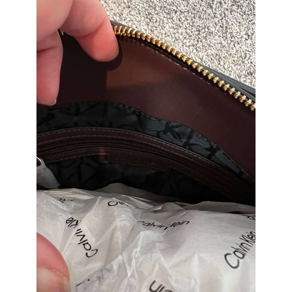 Calvin Klein *RARE* Satchel Handbag Removable Crossbody Strap Key Fob - Picture 7 of 15